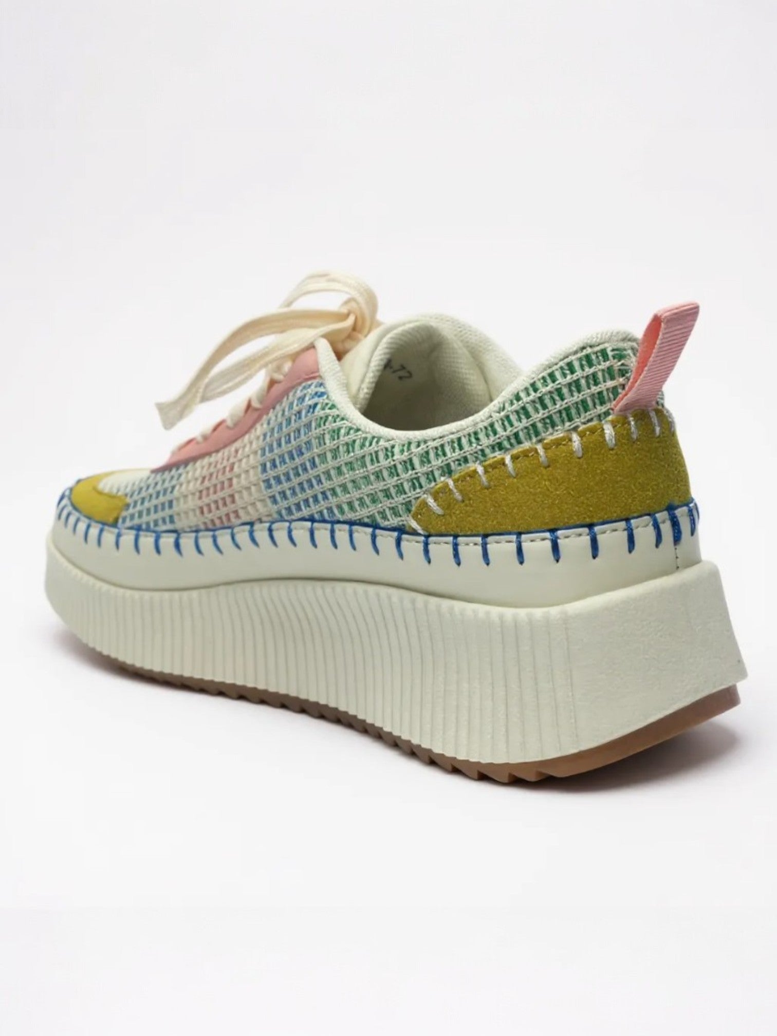 Women Sporty Lace Up Comfort Platform Low Top Sneaker